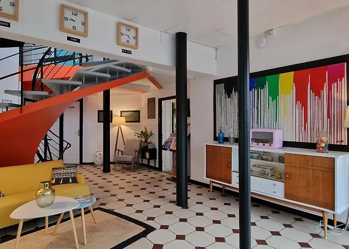 Hotel La Croisette & Restaurant Bistrot Gantier En Centre Ville
