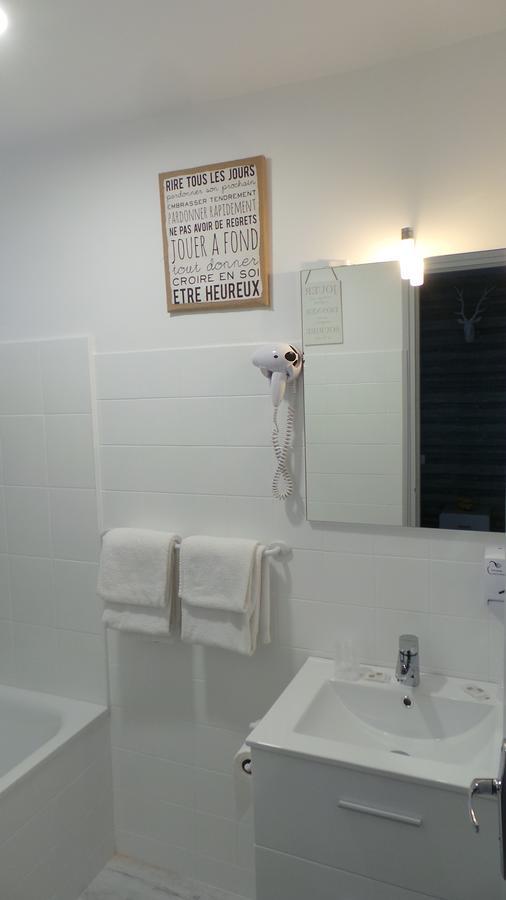Hotel La Croisette & Restaurant Bistrot Gantier En Centre Royan